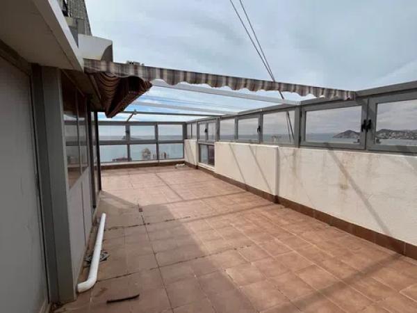 Ático en avenida de Europa, 12