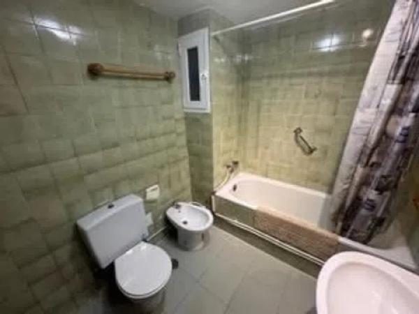 Piso en calle Derramador