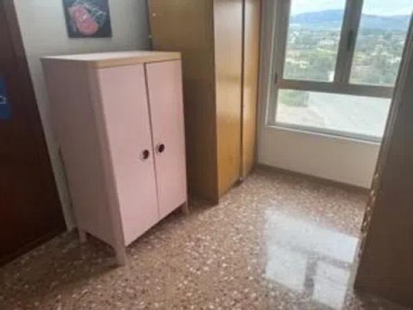 Piso en calle Derramador