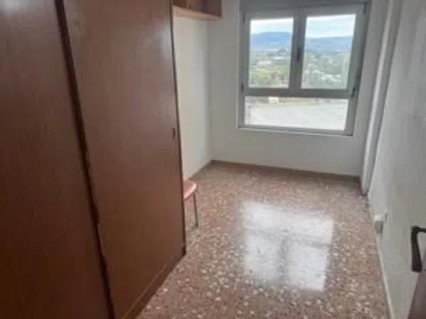 Piso en calle Derramador