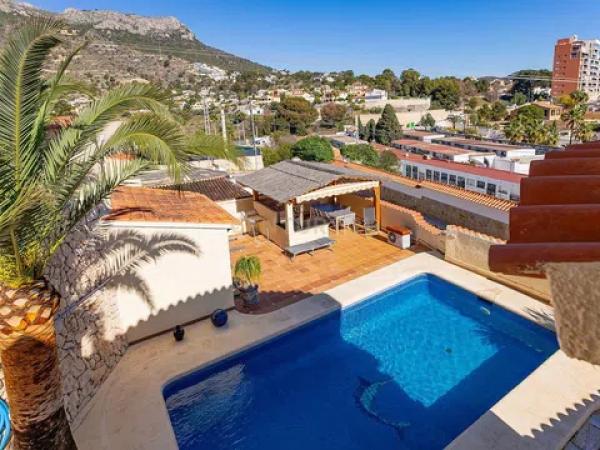 Casa independiente en Urbanització el Tosal