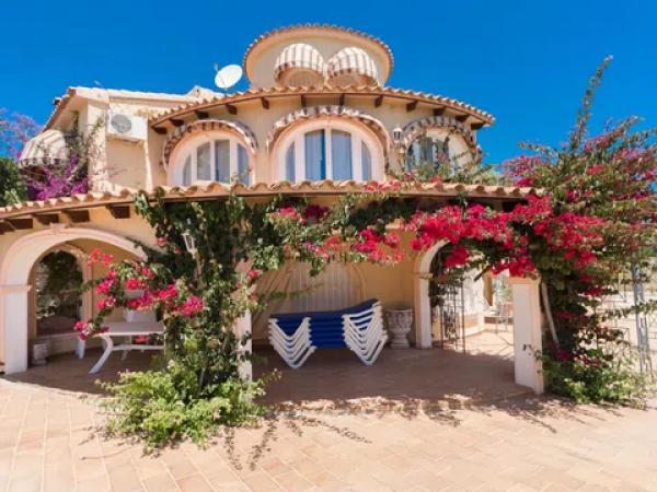 Casa independiente en Urbanización La Vallesa