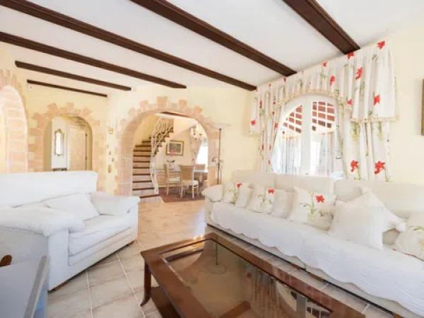 Casa independiente en Urbanización La Vallesa