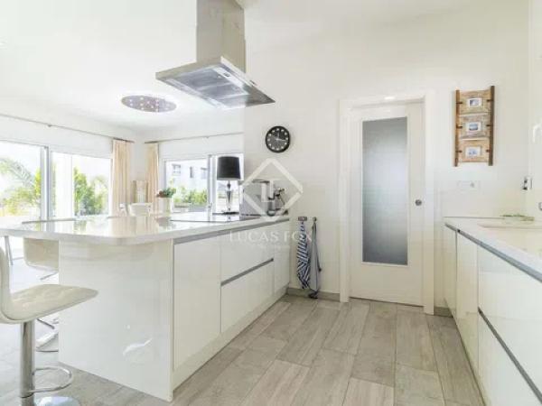 Casa independiente en Urbanización Caleta