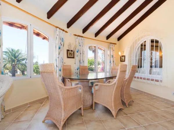 Casa independiente en Urbanización La Vallesa