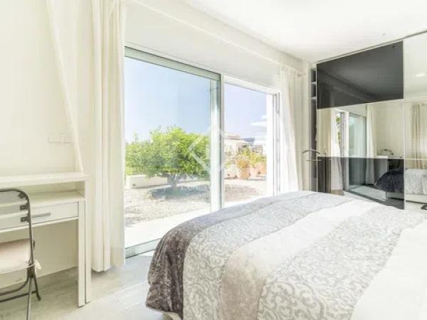 Casa independiente en Urbanización Caleta