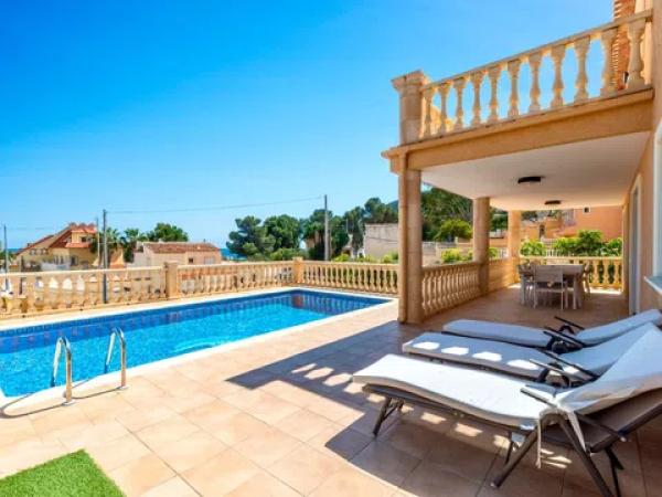 Casa independiente en avenida Urbanización Canuta de Ifach