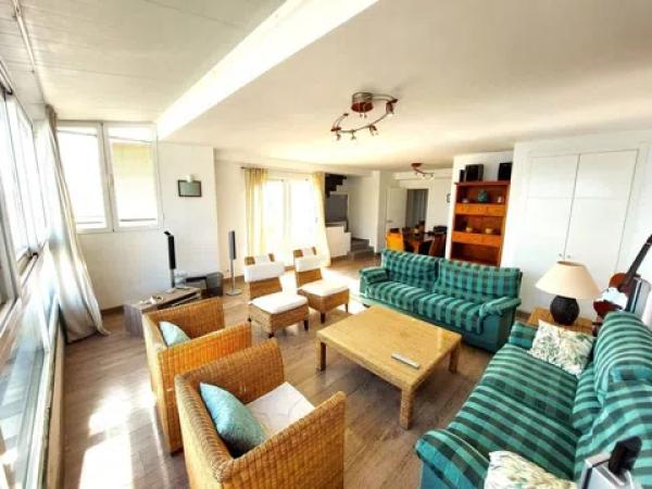 Ático en avenida Rosa de los Vientos