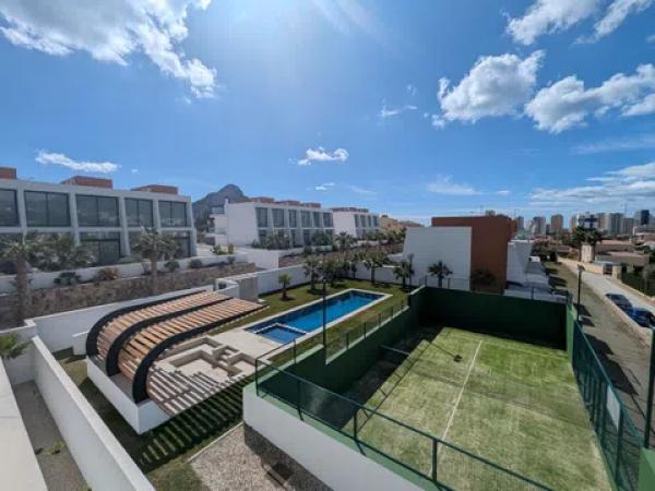 Chalet adosado en Partida Enchinent, 115