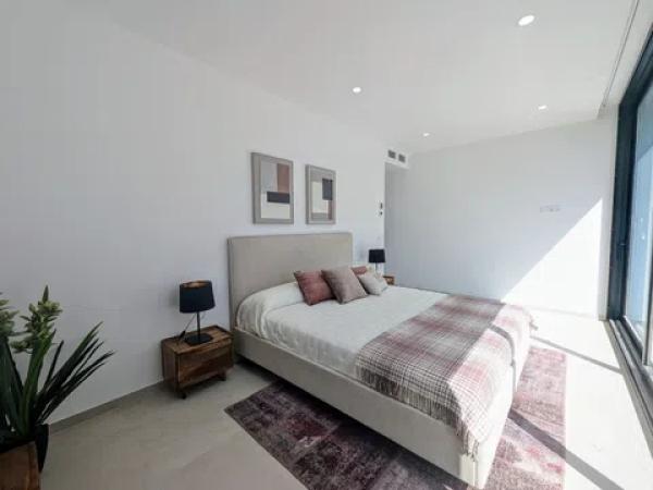 Chalet adosado en Partida Enchinent, 115