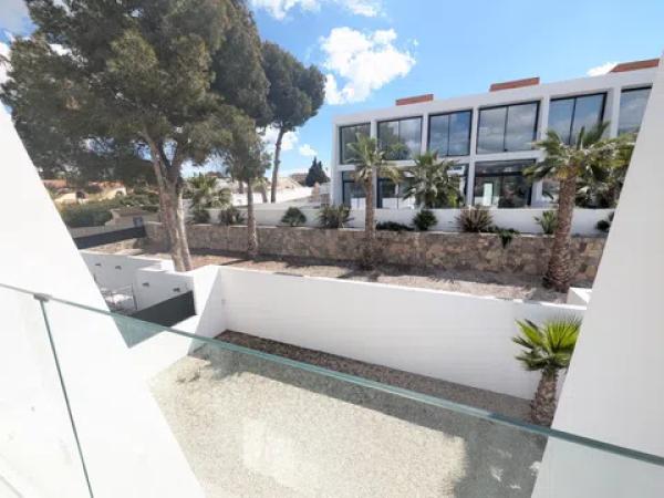 Chalet adosado en Partida Enchinent, 115