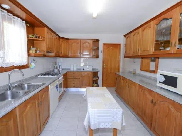 Casa independiente en Urbanización Ortenbach, 65