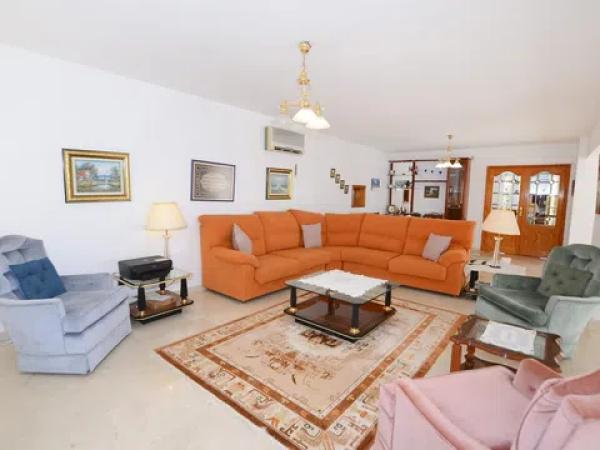 Casa independiente en Urbanización Ortenbach, 65