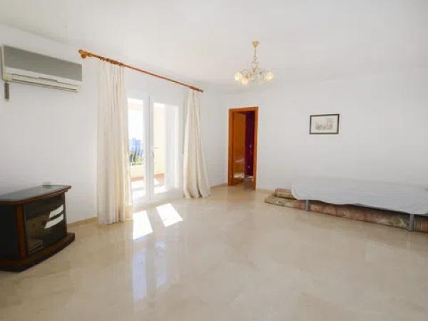 Casa independiente en Urbanización Ortenbach, 65