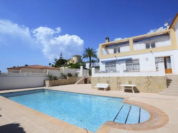 Casa independiente en Urbanización Ortenbach, 65