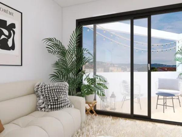 Chalet adosado en venta en calle Conca, 21