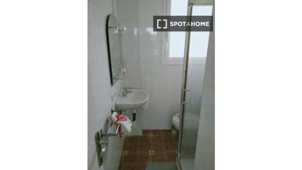 Habitación en piso compartido en Sabadell