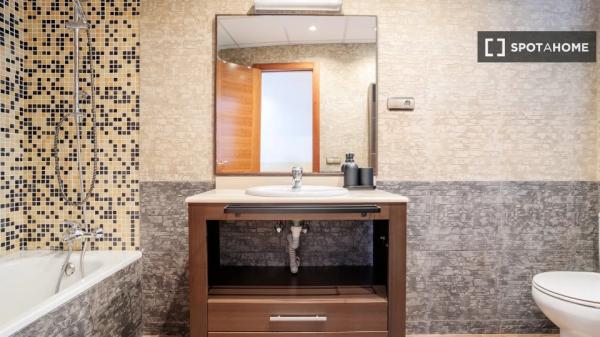 Habitación en piso compartido en Alicante