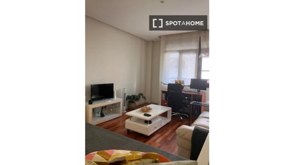 Pokój we wspólnym mieszkaniu w Santa Cruz de Tenerife