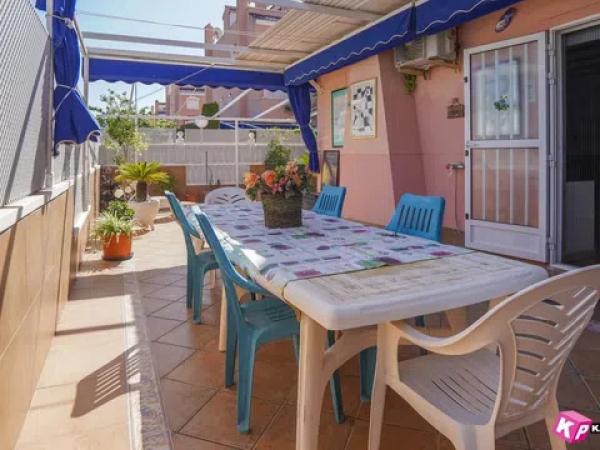 Casa independiente en avenida Zaragoza