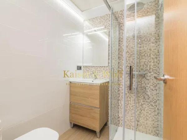 Piso en avenida Jesús Astondoa Santamaría