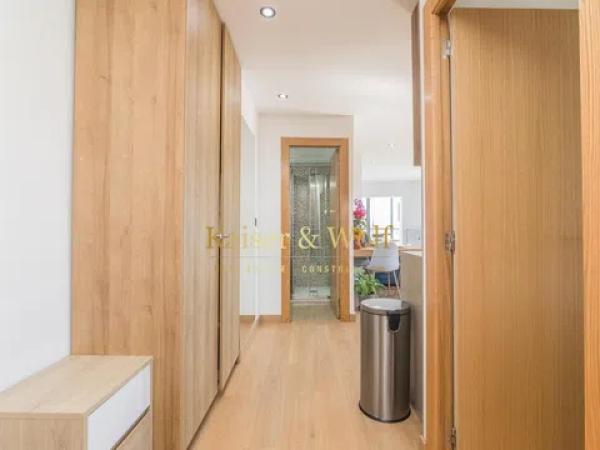 Piso en avenida Jesús Astondoa Santamaría