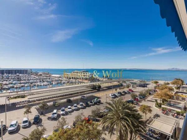 Piso en avenida Jesús Astondoa Santamaría