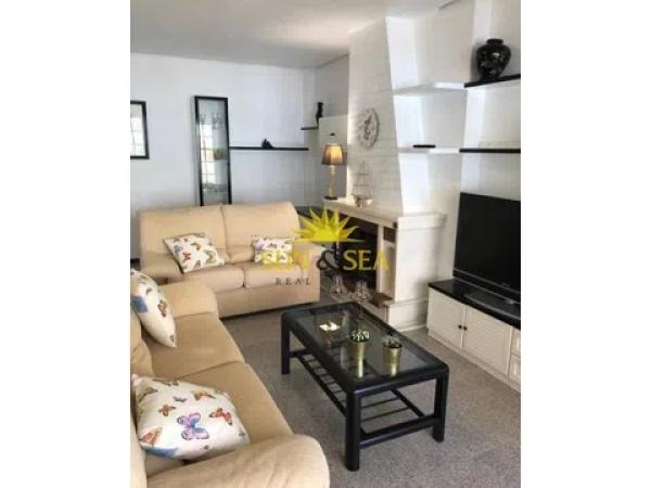 Chalet en Calas de Santiago Bernabeu