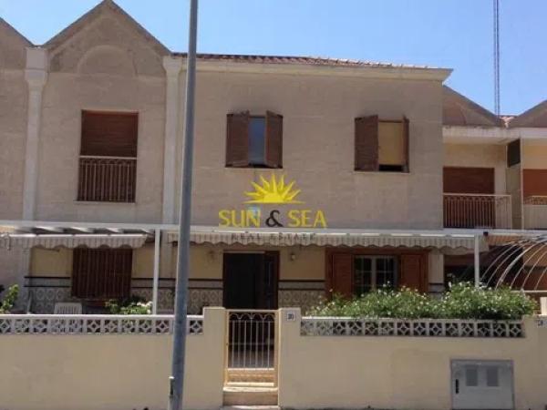 Chalet en Calas de Santiago Bernabeu