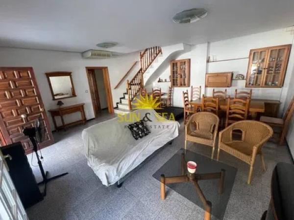 Chalet en Calas de Santiago Bernabeu