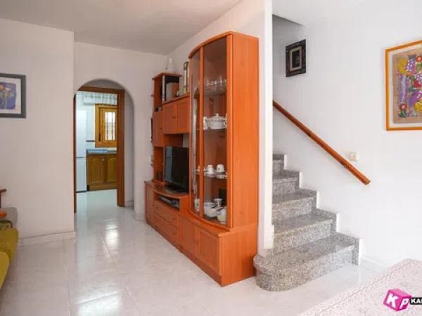 Casa independiente en avenida Salamanca