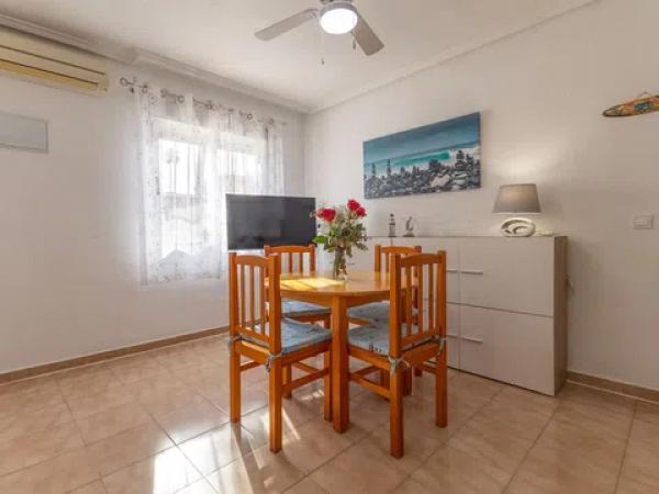 Chalet adosado en avenida Obispo Bascuñana