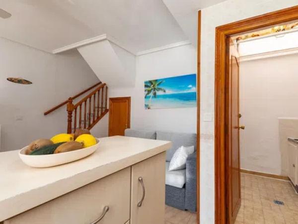 Chalet adosado en avenida Obispo Bascuñana