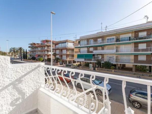 Chalet adosado en avenida Obispo Bascuñana