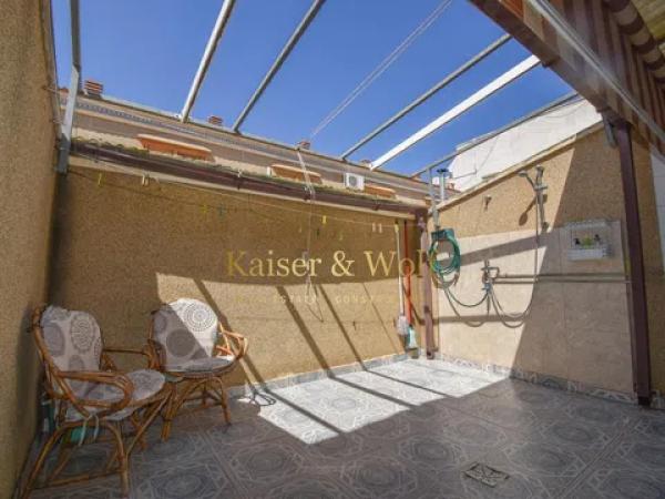 Casa independiente en avenida Salamanca