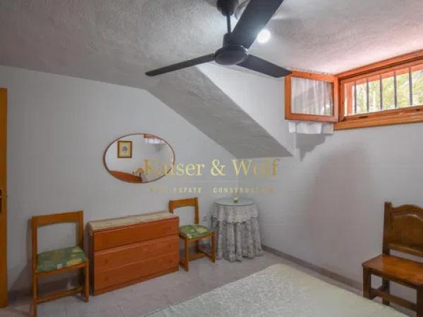 Casa independiente en avenida Salamanca