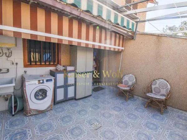 Casa independiente en avenida Salamanca