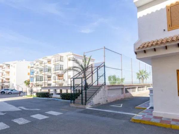 Piso en avenida de Ronda