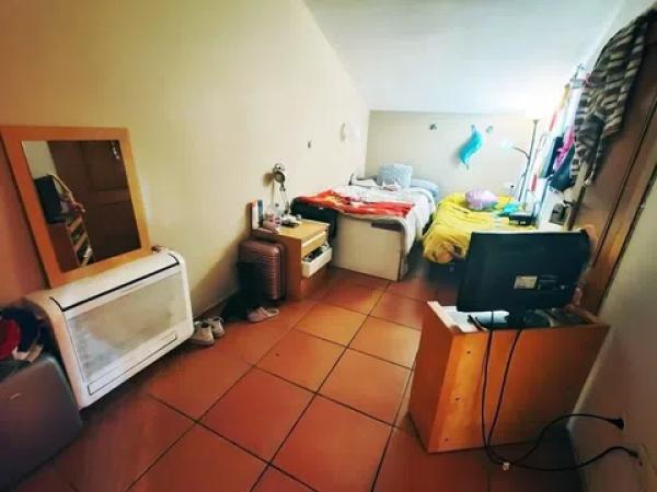 Chalet adosado en calle Tarragona, 2