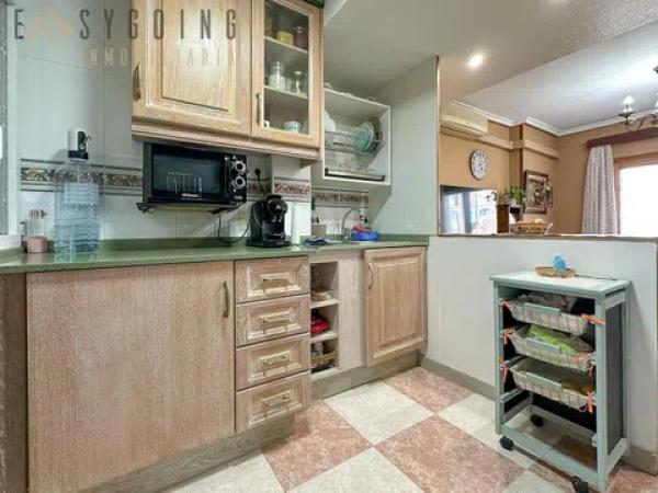 Chalet adosado en calle Juan Sebastián Elcano