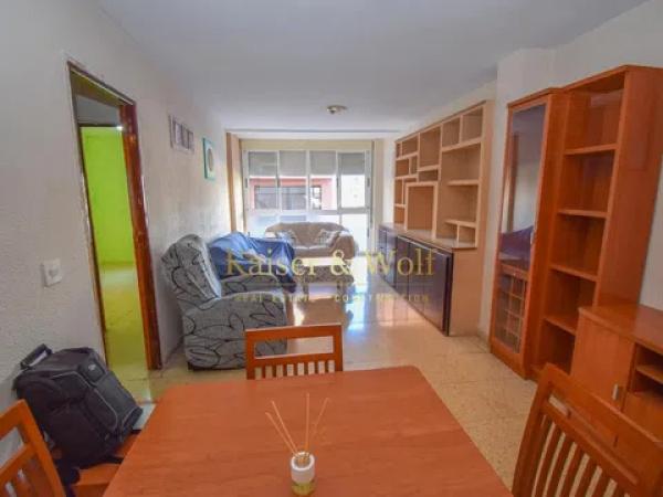 Piso en calle Mediodía