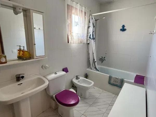 Casa independiente en avenida Albacete