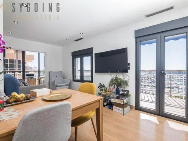 Piso en avenida Jesús Astondoa Santamaría