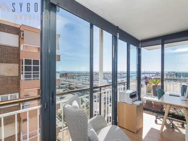 Piso en avenida Jesús Astondoa Santamaría