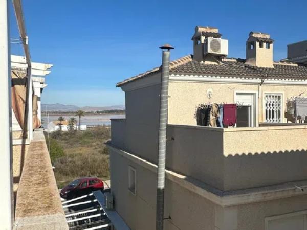 Chalet pareado en Misterio De Elche