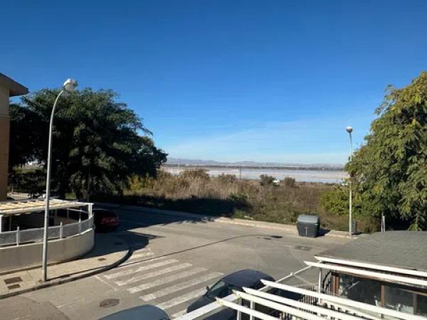 Chalet pareado en Misterio De Elche