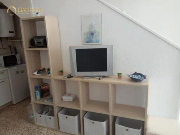 Chalet adosado en calle Torrevieja