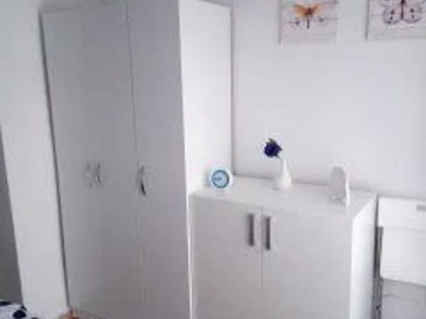 Chalet adosado en calle Torrevieja