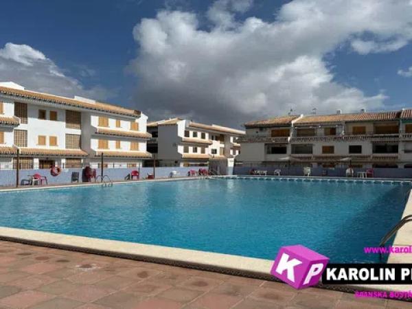 Piso en avenida de Ronda