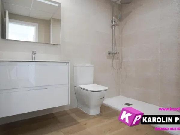 Piso en avenida de Ronda